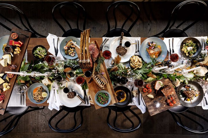 Dining 72 of 89