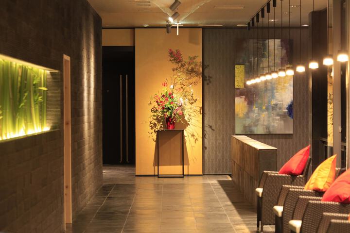 Hotel Interior 7 of 115