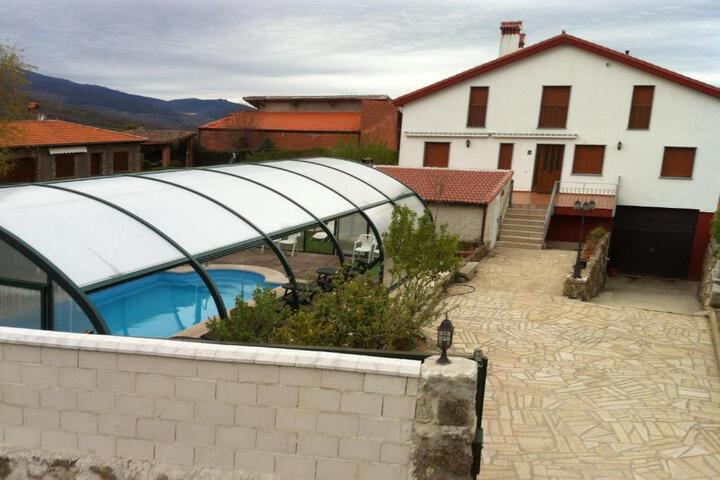 Refugio La Covatilla III,III y IV