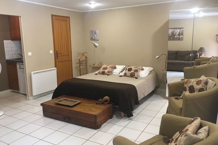 Room 17 of 45