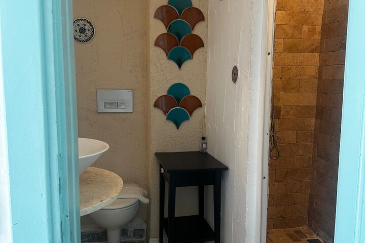 Room 49 of 54