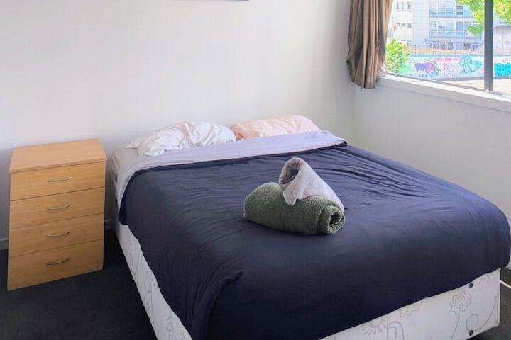Room 12 of 23