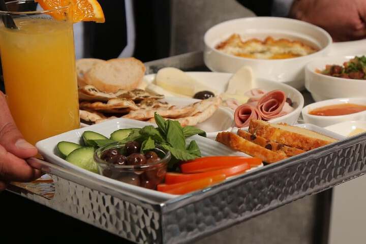 Breakfast/Coffee Service 67 of 76