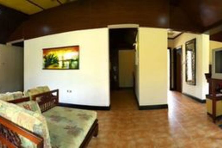 Room 80 of 104
