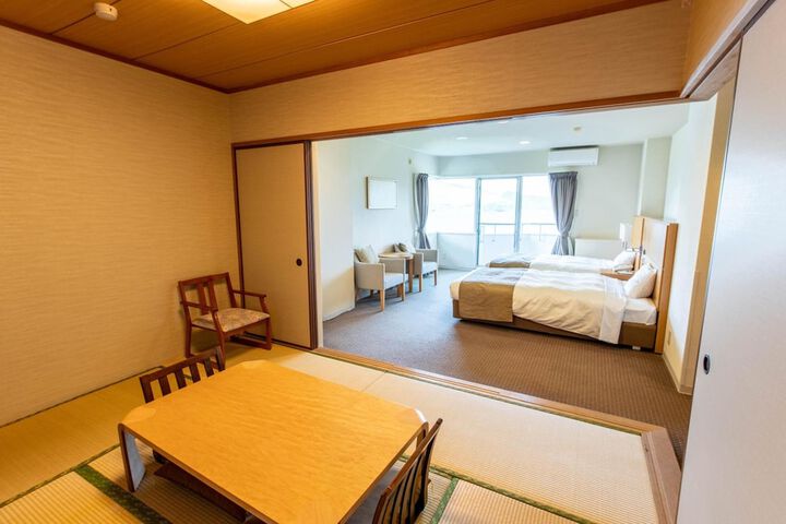 Room 17 of 72