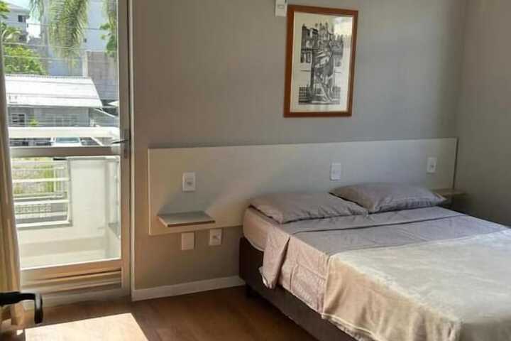 Room 8 of 41