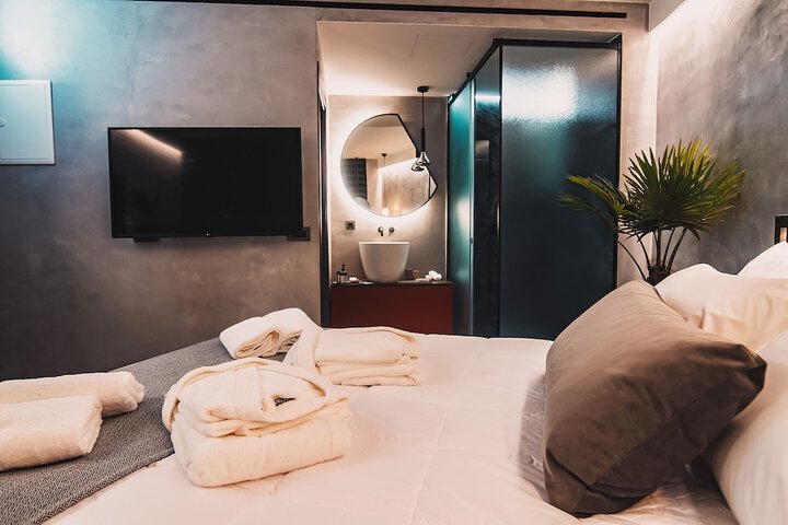 Room 22 of 49