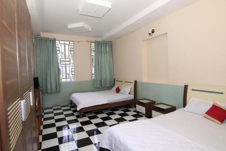 Room 21 of 51