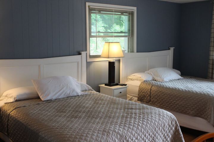 Room 27 of 110