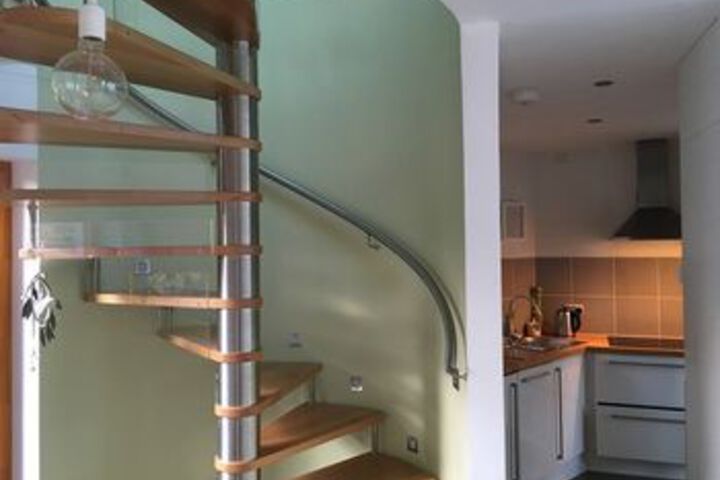 Room 3 of 13