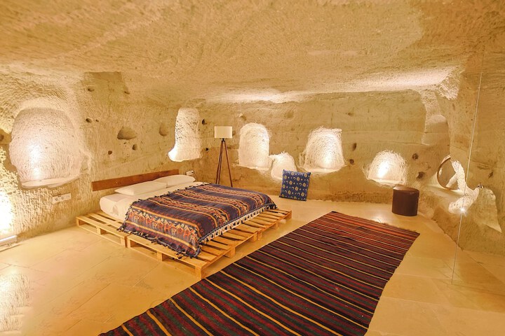 Room 46 of 113