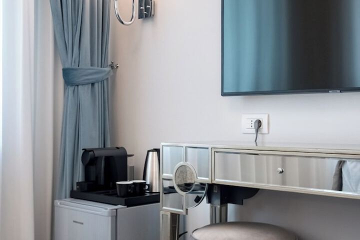 Room 48 of 208