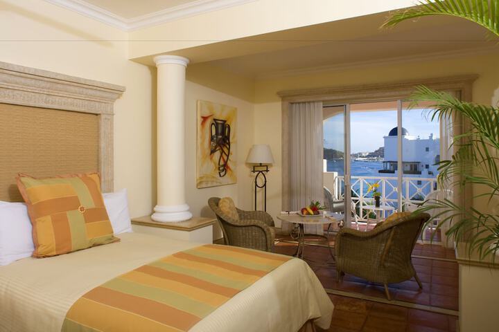Room 3 of 66