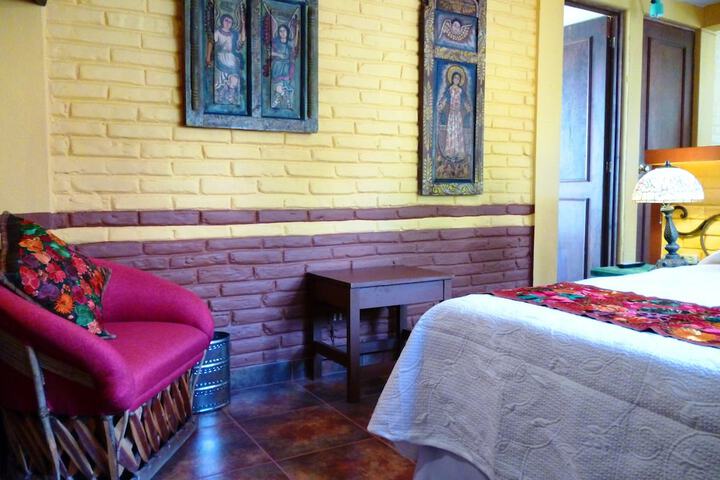 Room 4 of 39
