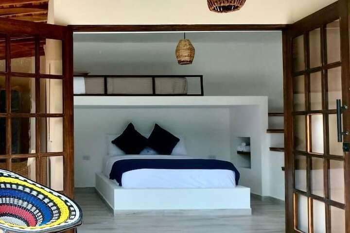 Room 15 of 31