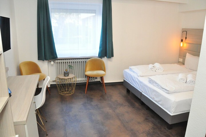 Room 19 of 50