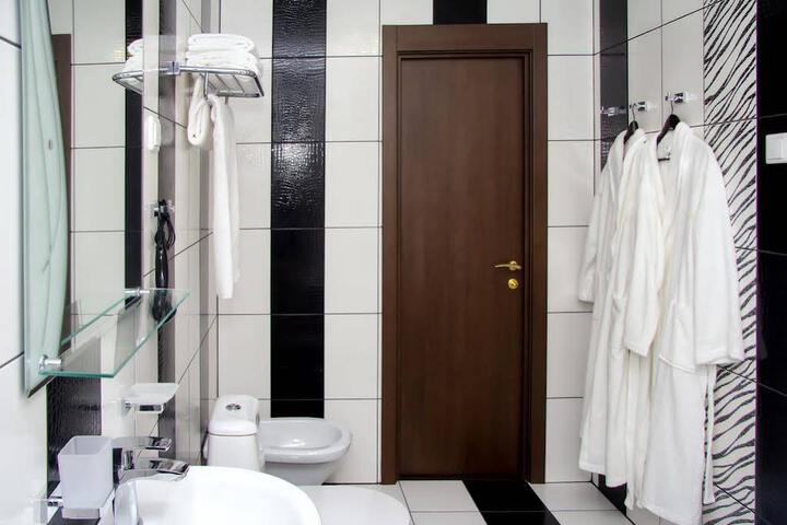 Hotel Prestige