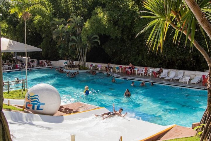 Pool 8 of 19