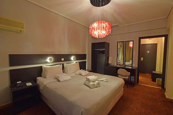 Room 35 of 137