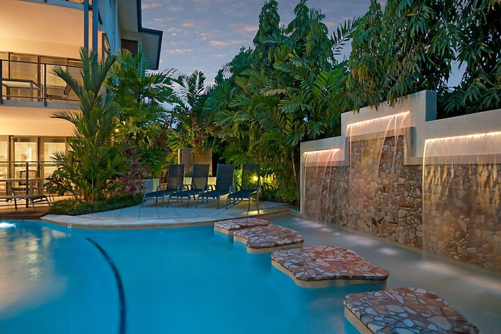Pool 48 of 69