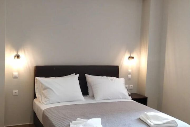 Room 5 of 36