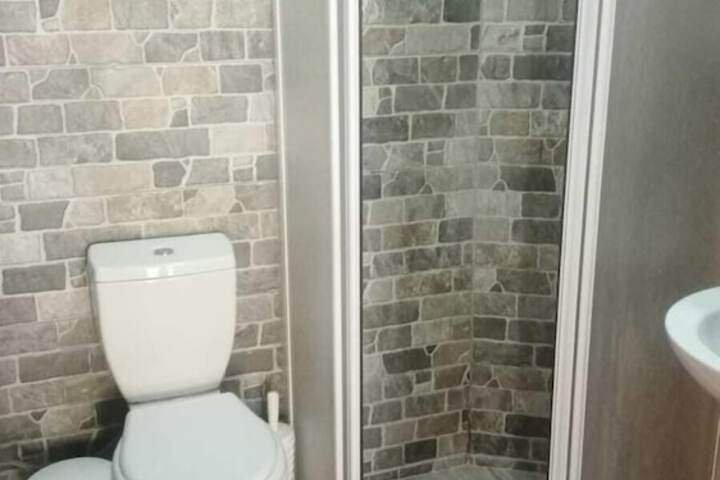 Room 15 of 46
