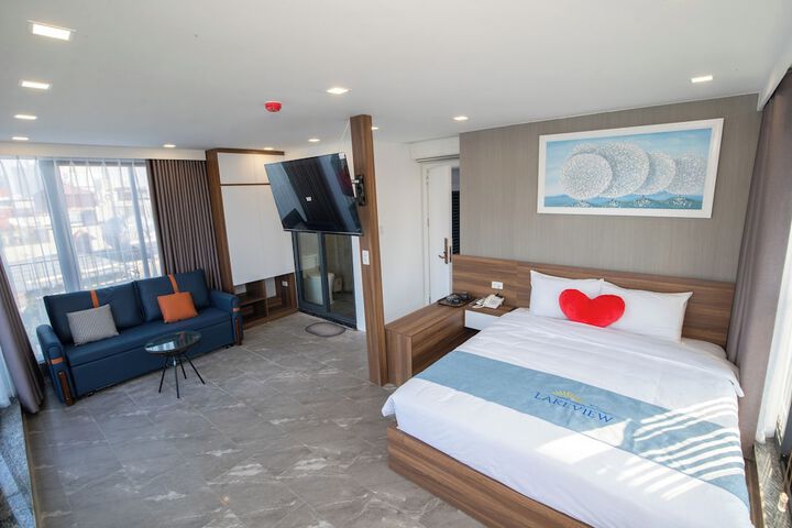 Room 48 of 75