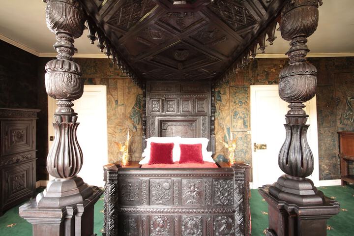 Room 3 of 46