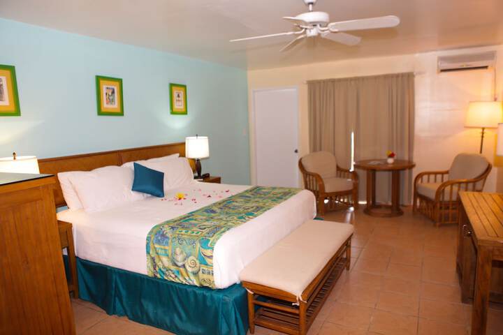 Room 6 of 29