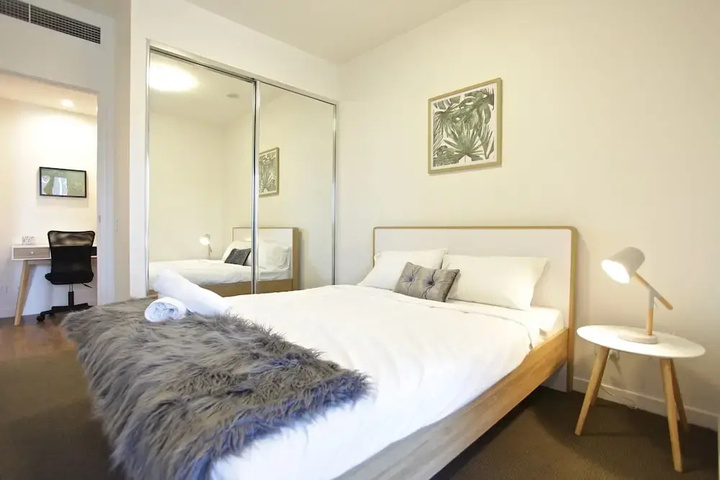 Room 2 of 12