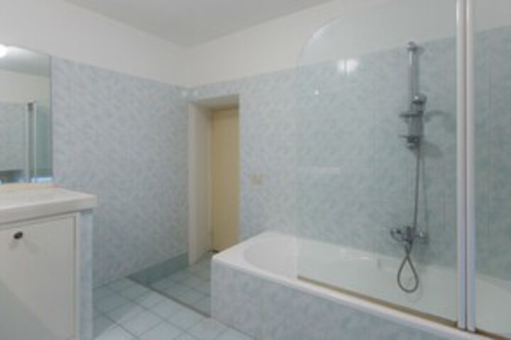 Room 3 of 22