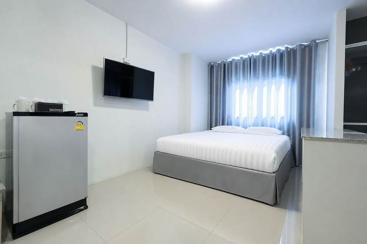 Room 19 of 50