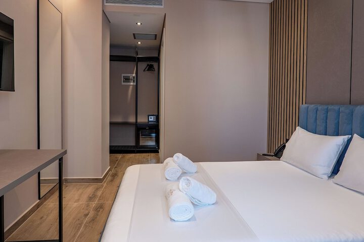 Room 26 of 115