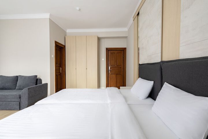 Room 25 of 71