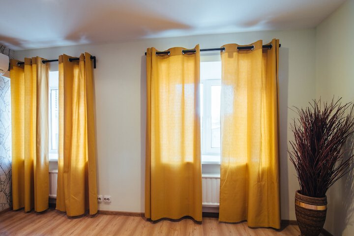 Room 4 of 40