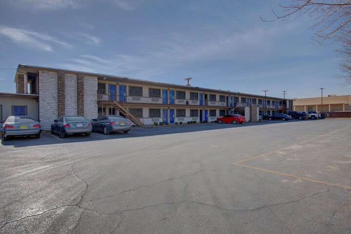 Property Grounds 27 of 28