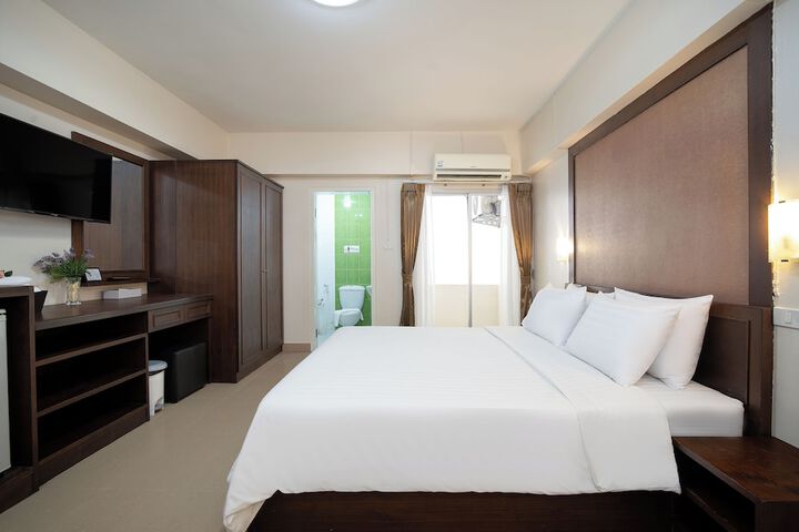 Room 29 of 67