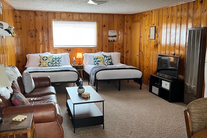 Room 66 of 236