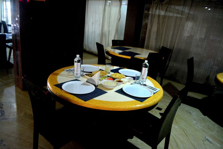 Room 17 of 36