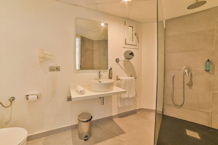 Room 5 of 55
