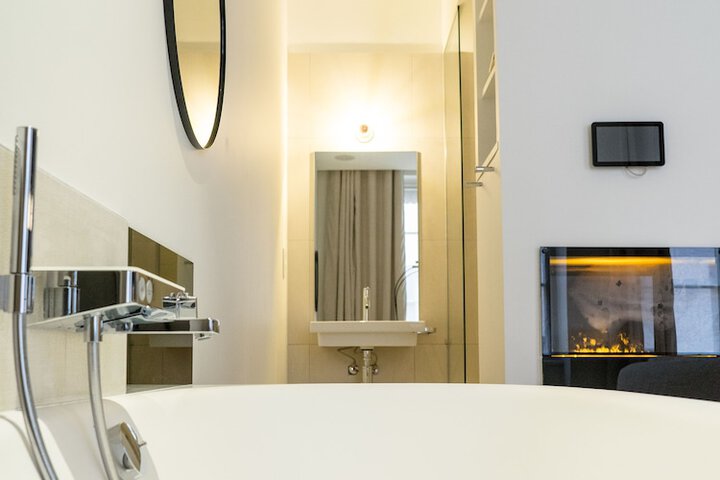 Room 576 of 780
