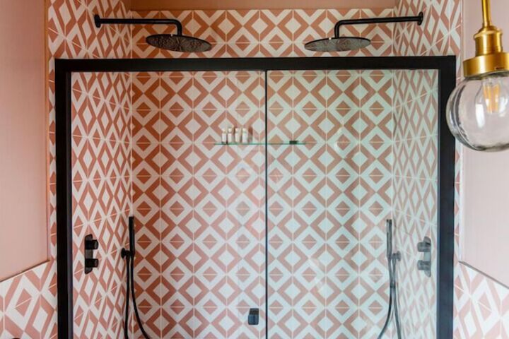 Room 21 of 25