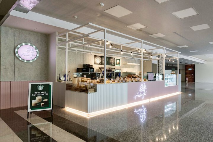 Breakfast/Coffee Service 59 of 63