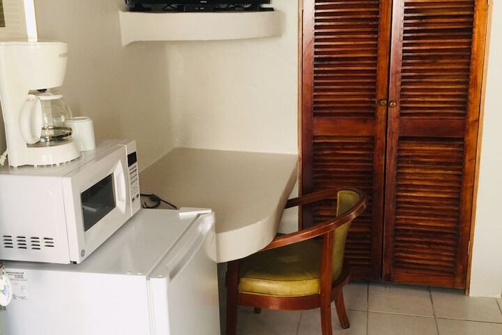 Room 4 of 116