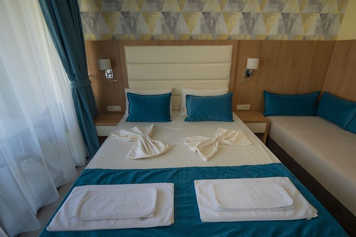 Room 15 of 17