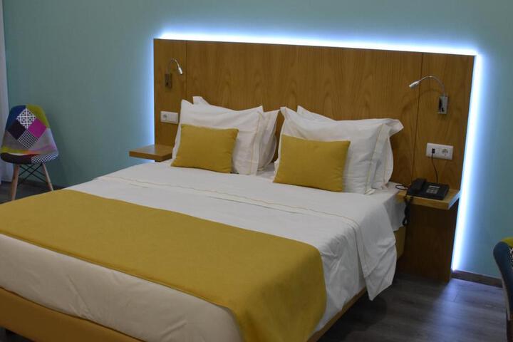 Room 54 of 95