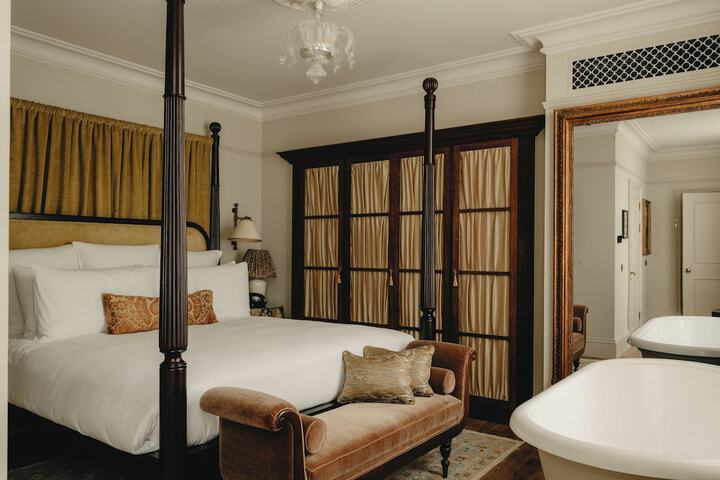 Room 48 of 126