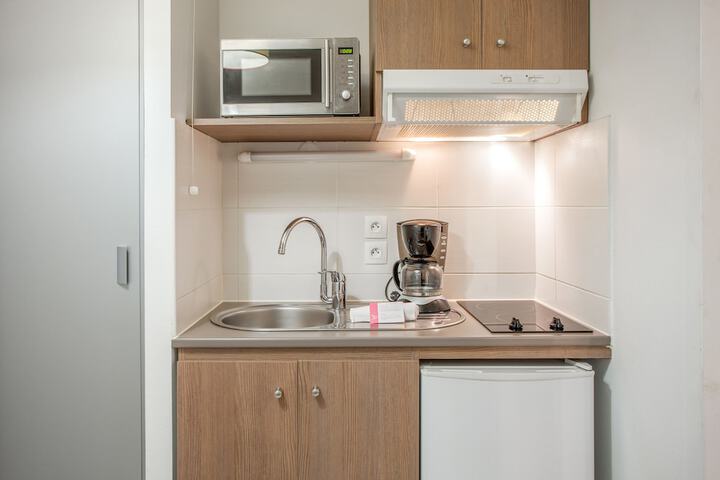 Private kitchenette
