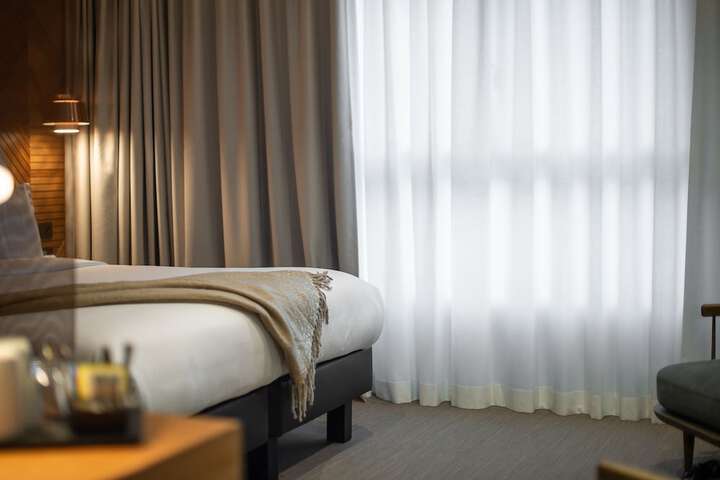 Room 46 of 104