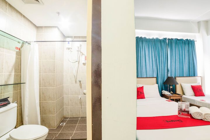 Room 20 of 35